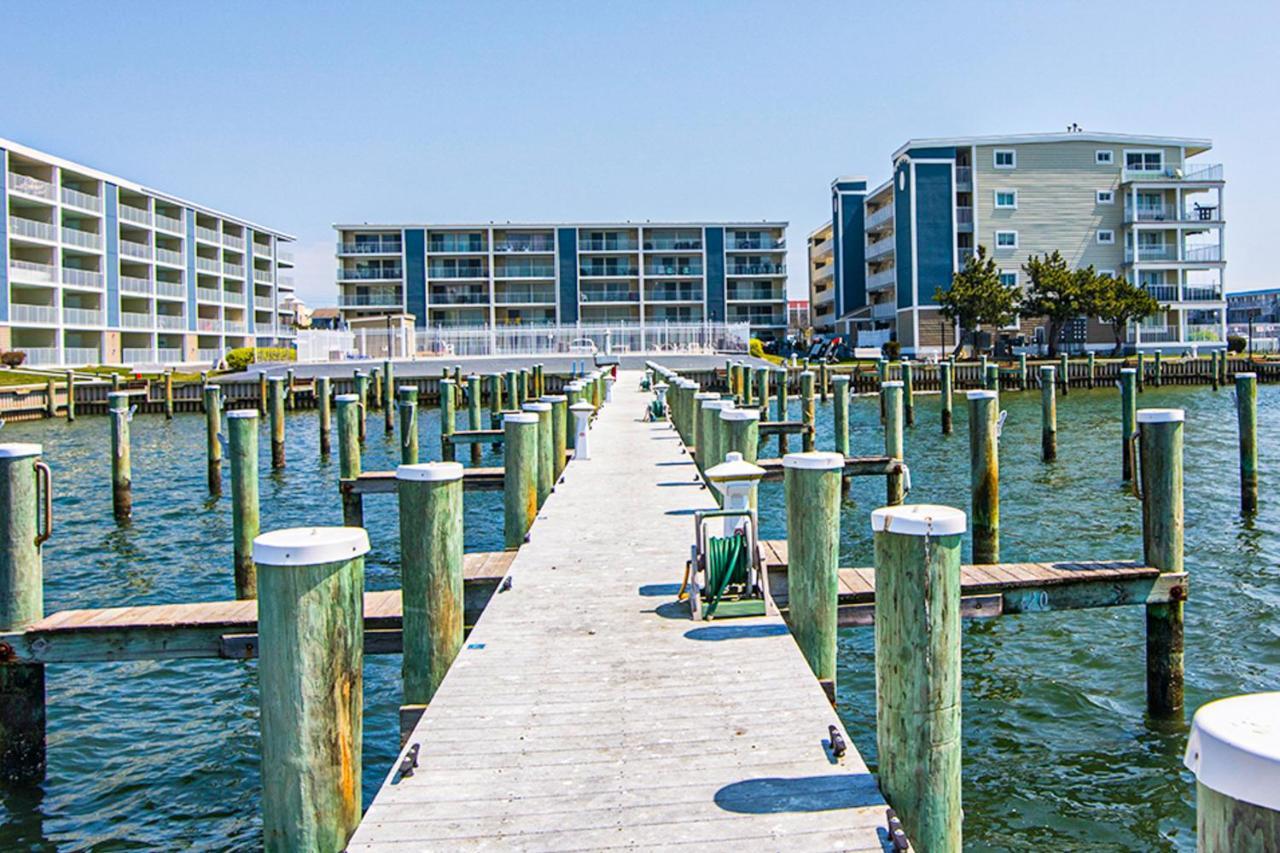 Thunder Island Condos II آوشين سيتي المظهر الخارجي الصورة