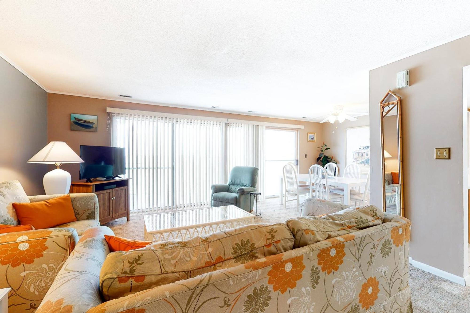 Thunder Island Condos II آوشين سيتي الغرفة الصورة