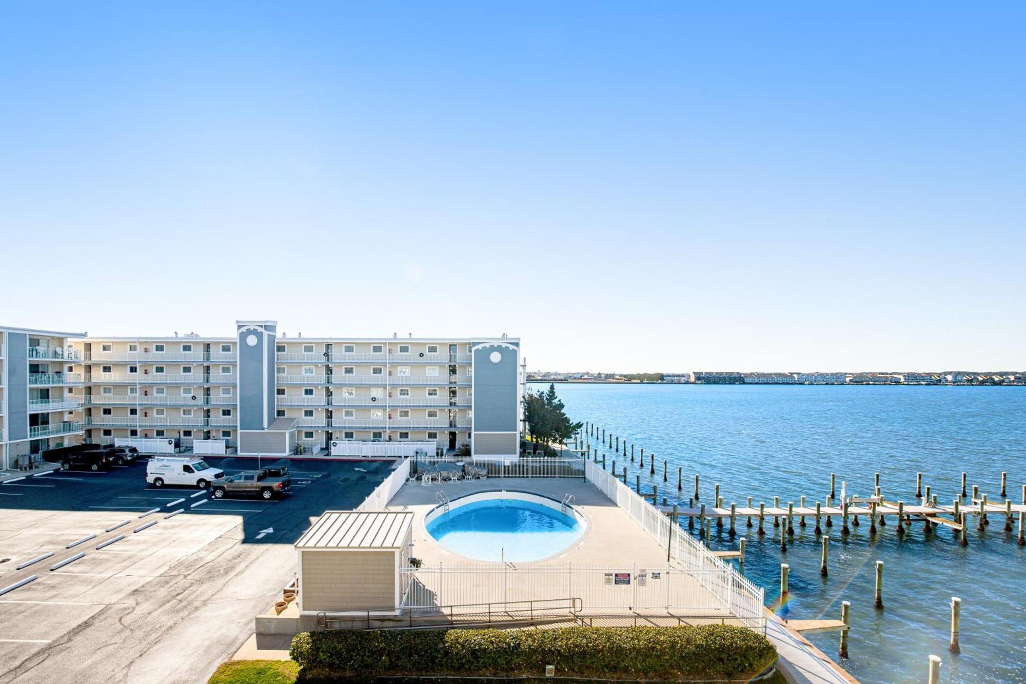 Thunder Island Condos II آوشين سيتي الغرفة الصورة