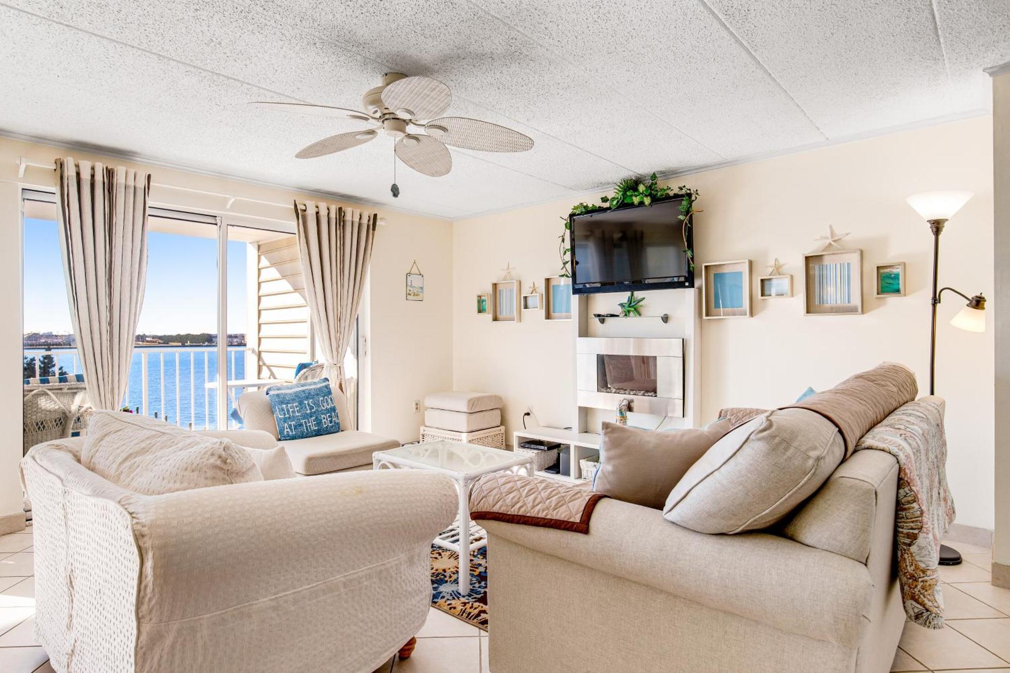 Thunder Island Condos II آوشين سيتي الغرفة الصورة