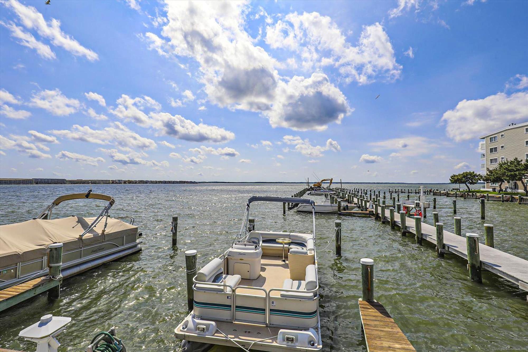 Thunder Island Condos II آوشين سيتي الغرفة الصورة